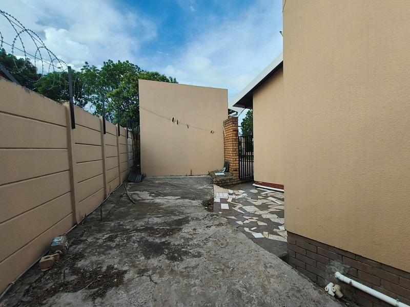 3 Bedroom Property for Sale in Mthata Eastern Cape